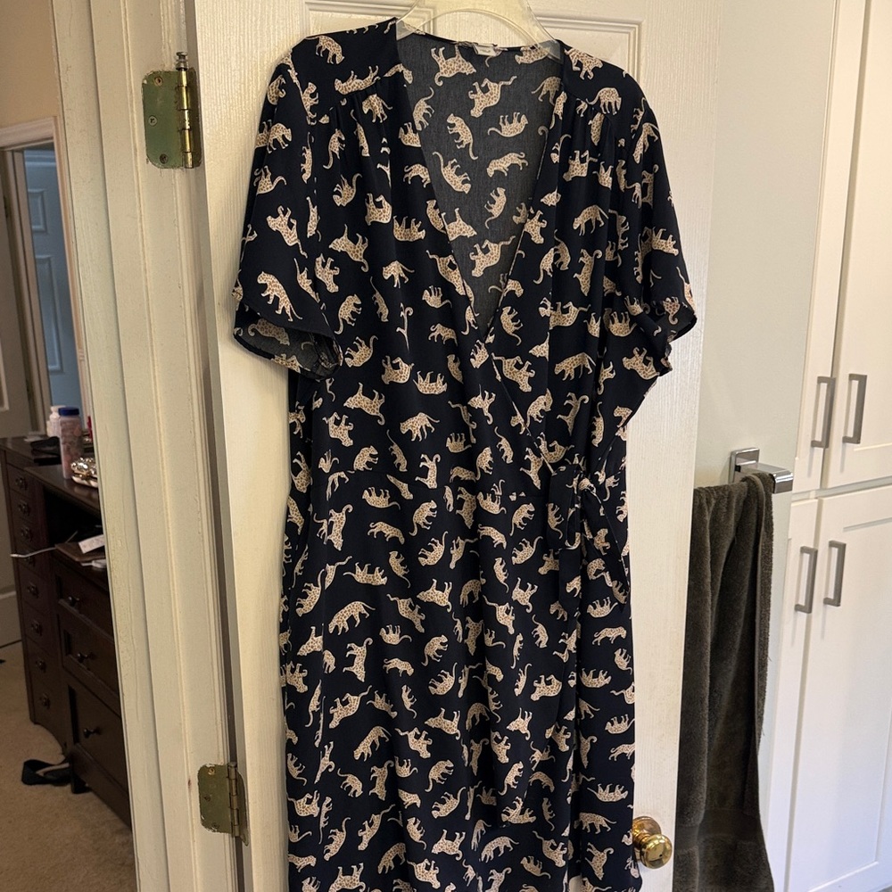 J.Crew Navy and Cream Cheetah Print Wrap Dress sz 20 - Picture 3 of 4